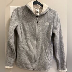 Light Heathered Gray North Face Jacket.